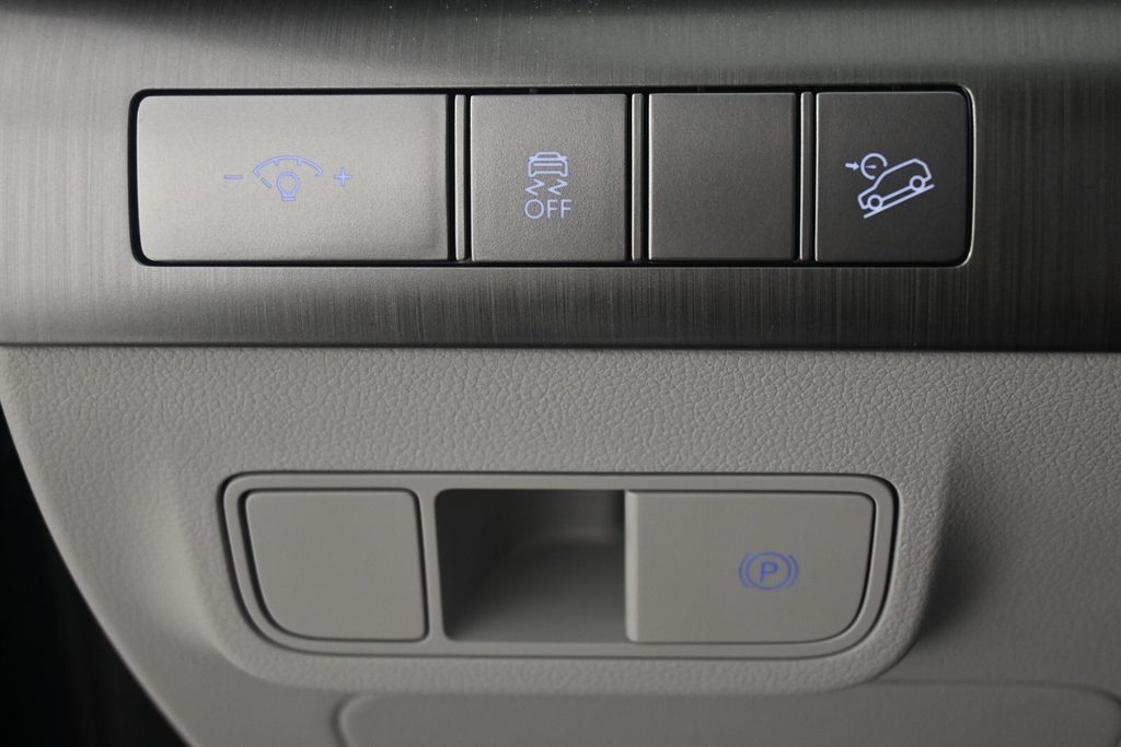 Thumbnail: 2025 Hyundai Kona - 19