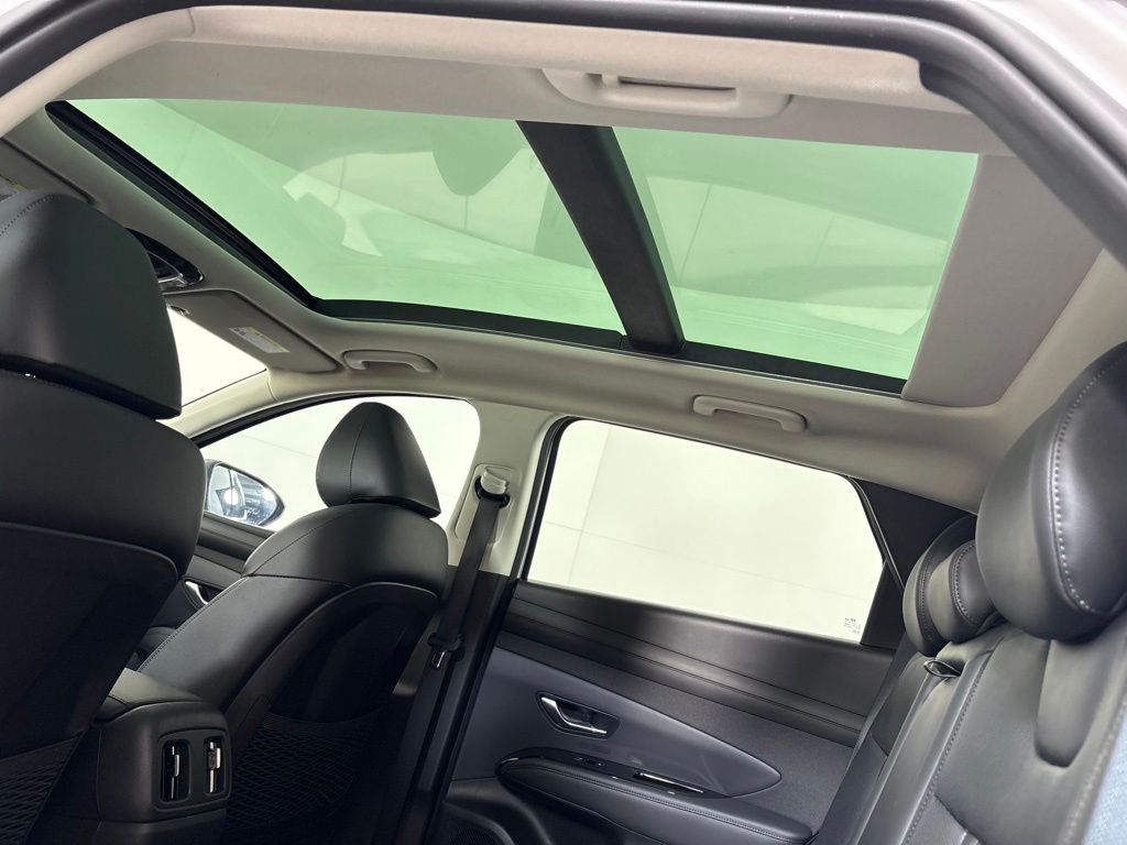 Thumbnail: 2025 Hyundai Tucson - 26
