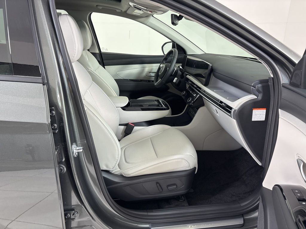 Thumbnail: 2026 Hyundai Tucson - 10