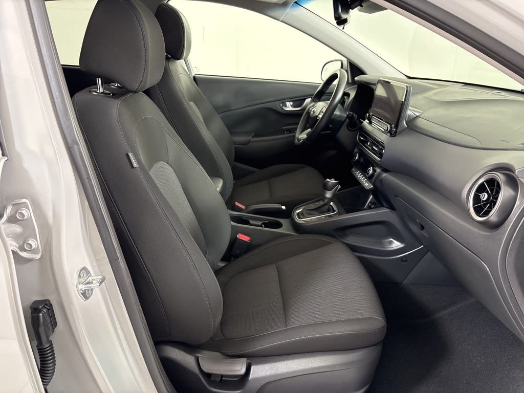 Thumbnail: 2023 Hyundai Kona - 10