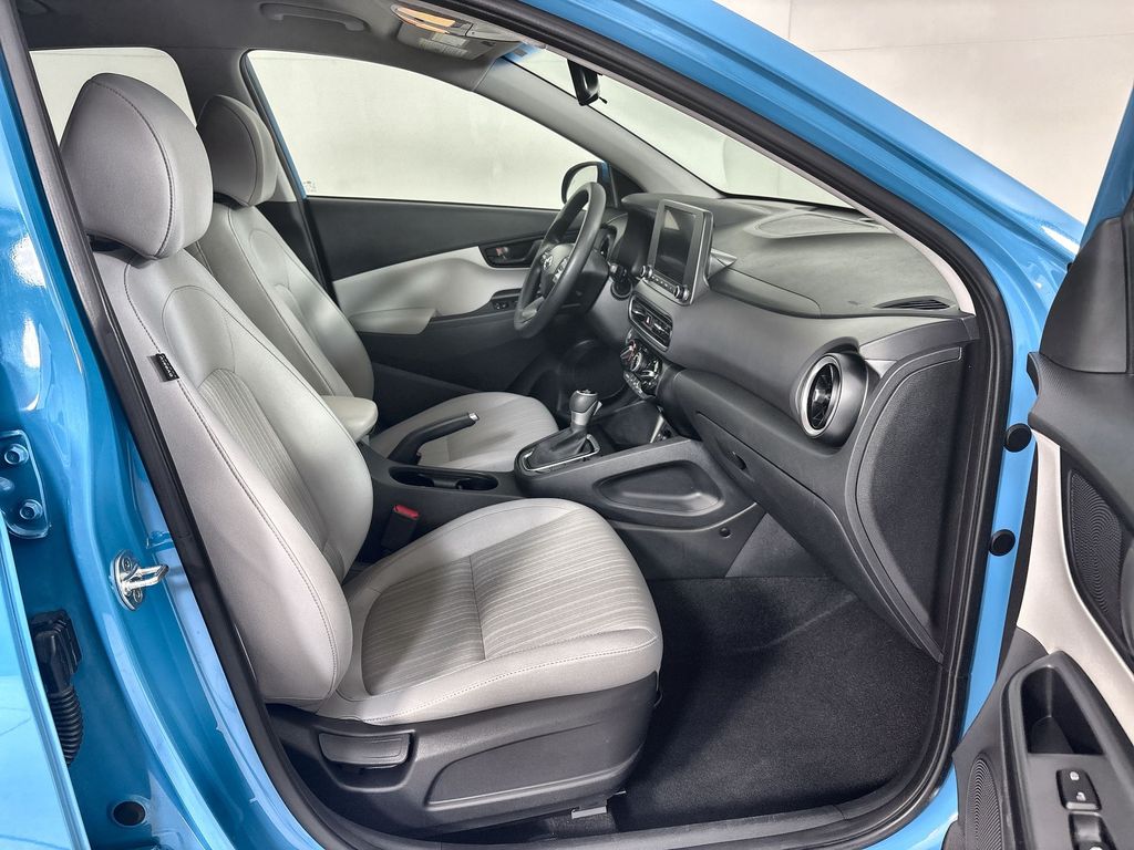 Thumbnail: 2023 Hyundai Kona - 8