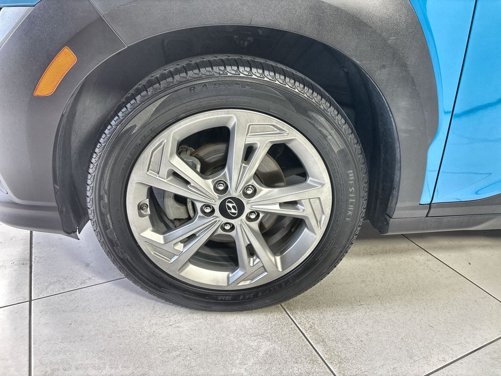 Thumbnail: 2023 Hyundai Kona - 5