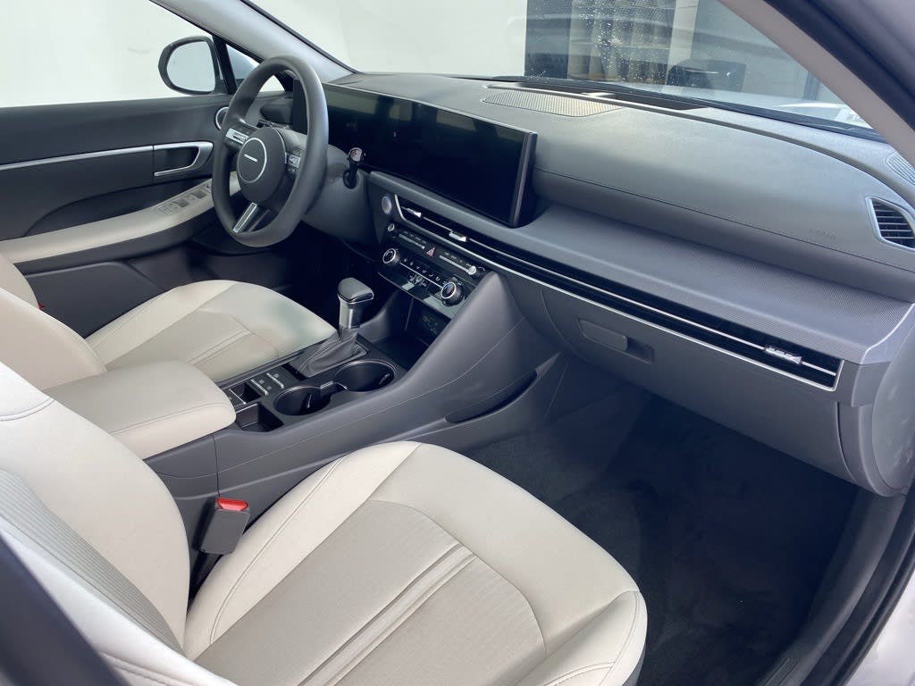 Thumbnail: 2025 Hyundai Sonata - 2