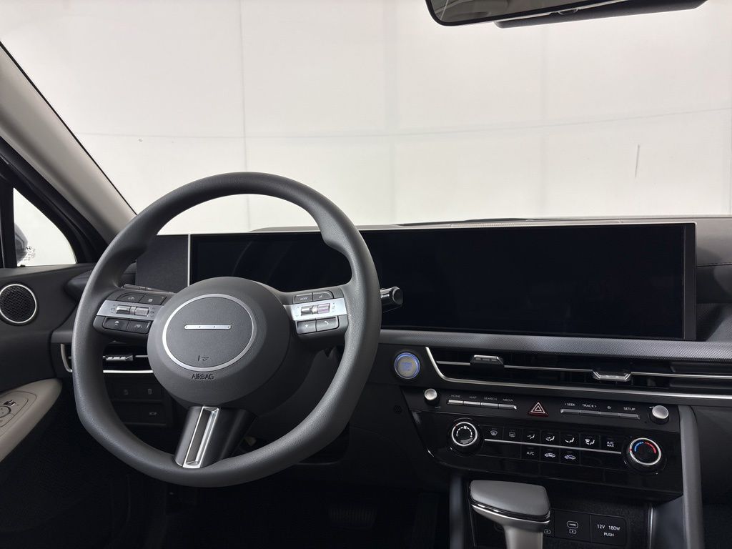 Thumbnail: 2026 Hyundai Sonata - 10