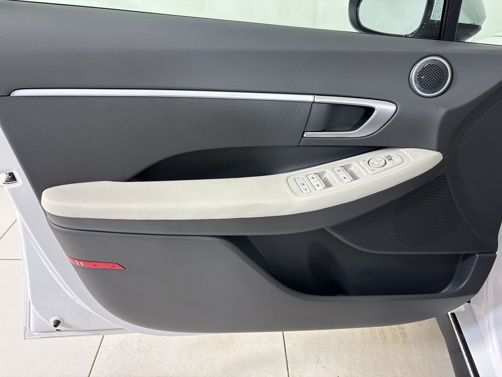 Thumbnail: 2026 Hyundai Sonata - 23