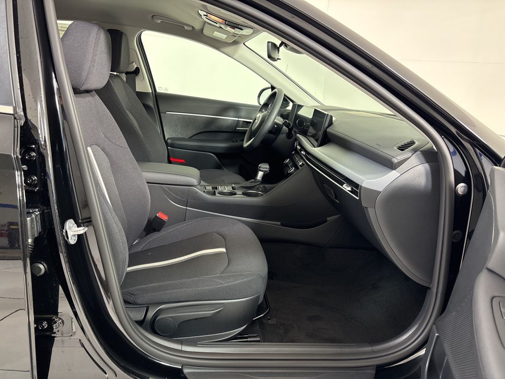 Thumbnail: 2026 Hyundai Sonata - 9