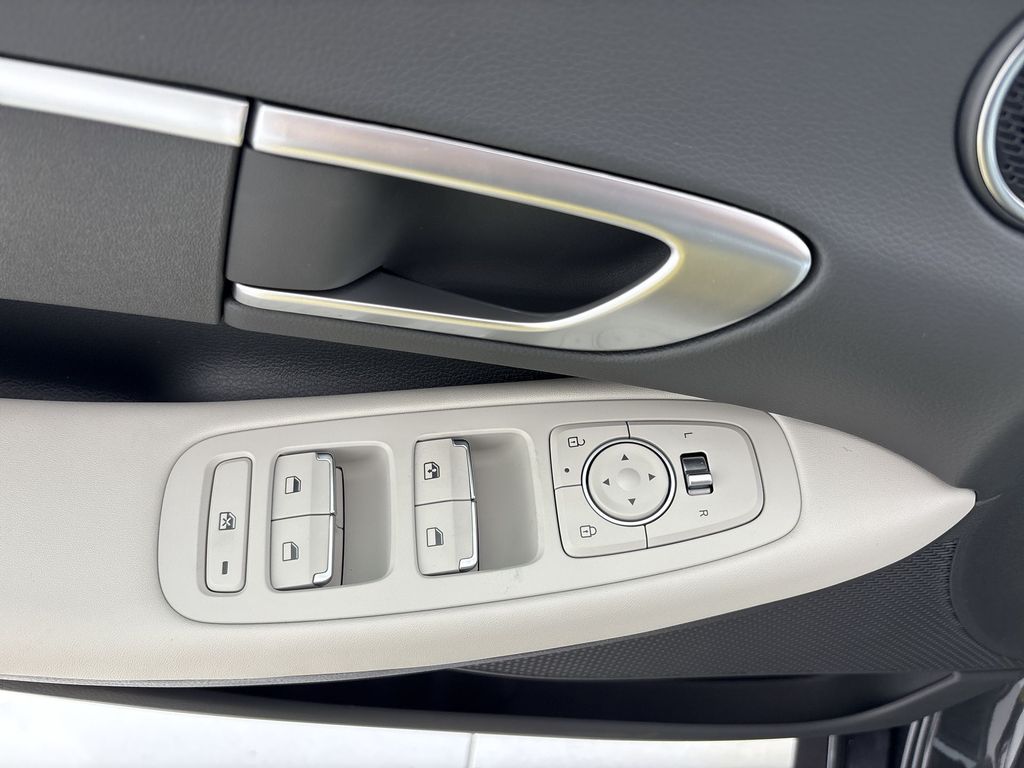 Thumbnail: 2026 Hyundai Sonata - 22