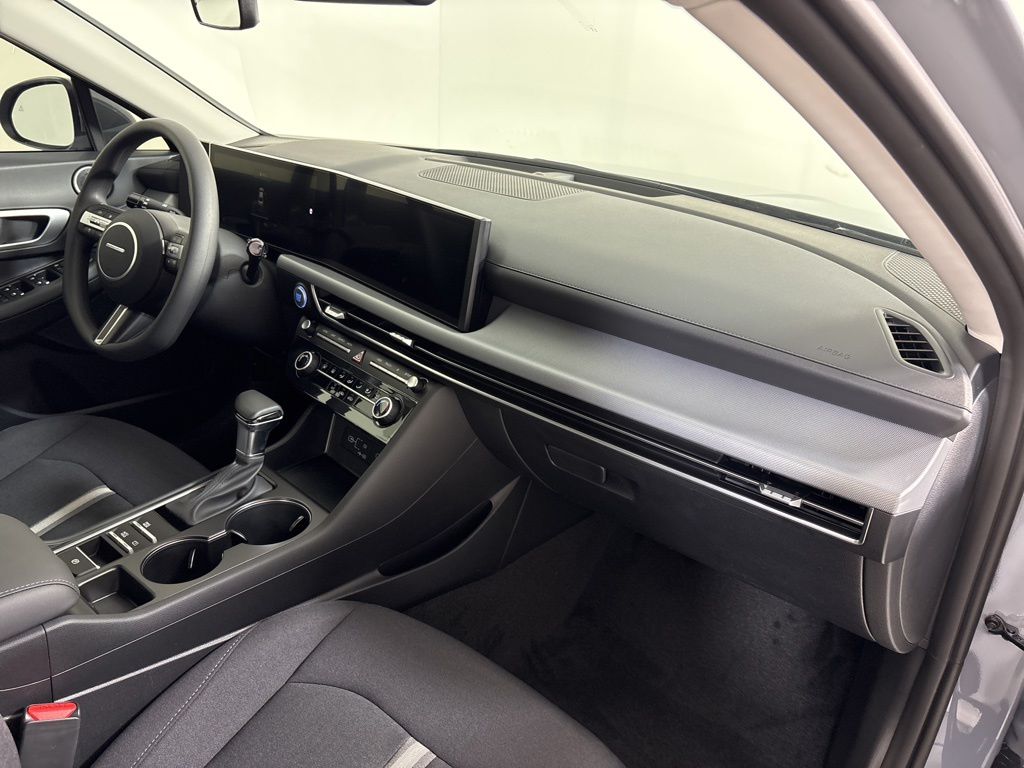 Thumbnail: 2026 Hyundai Sonata - 2
