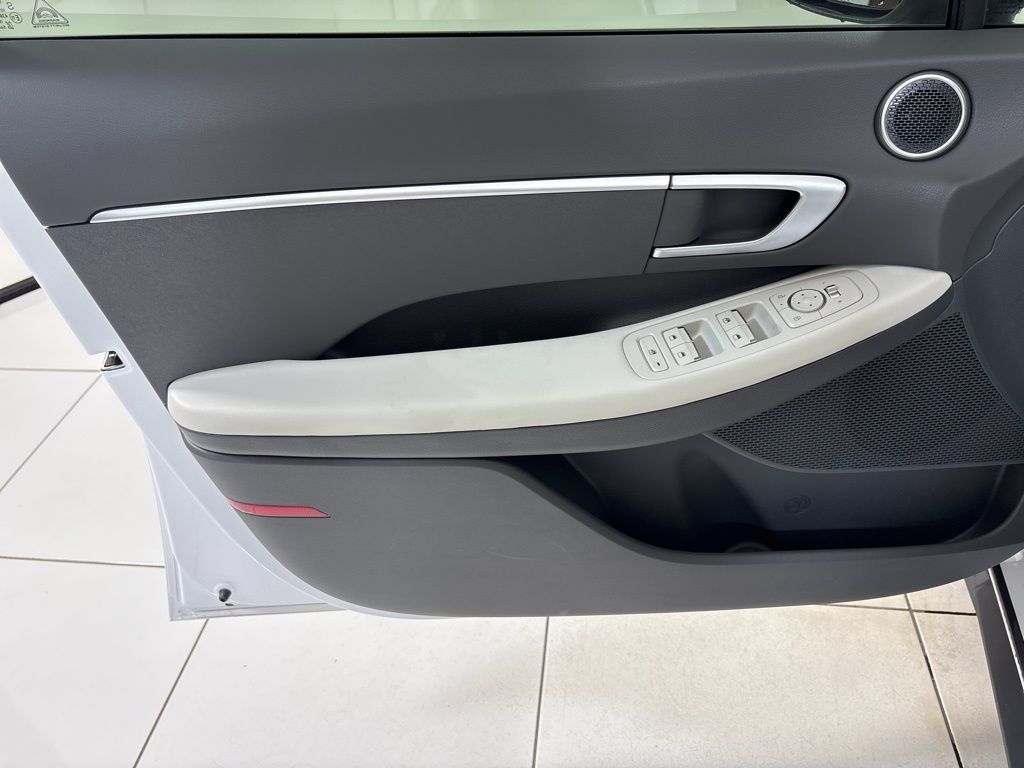 Thumbnail: 2025 Hyundai Sonata - 24