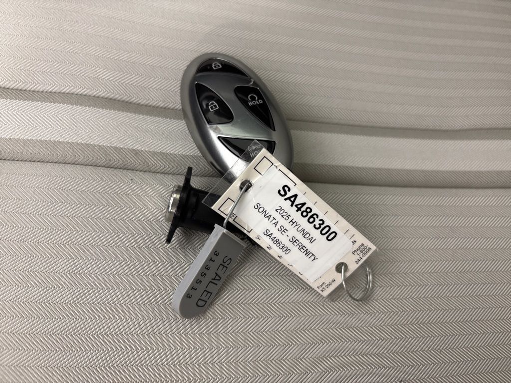 Thumbnail: 2025 Hyundai Sonata - 18