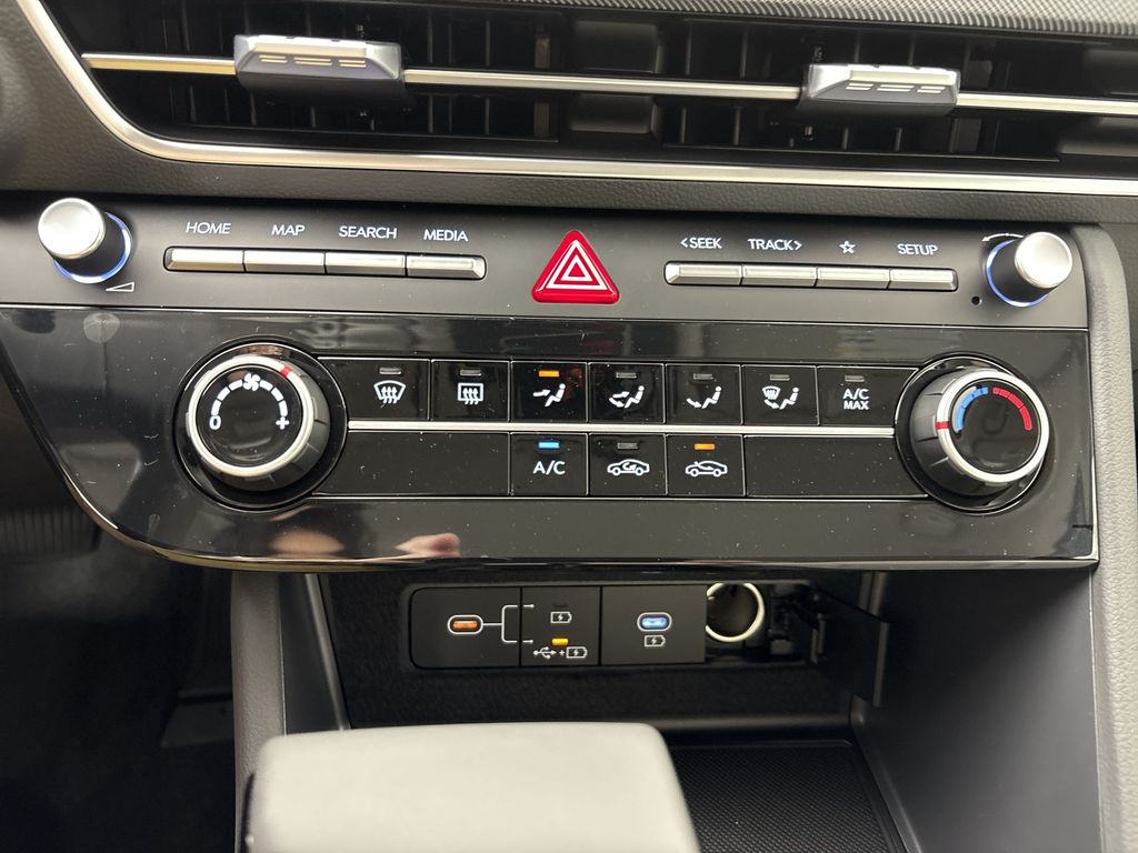 Thumbnail: 2026 Hyundai Sonata - 24