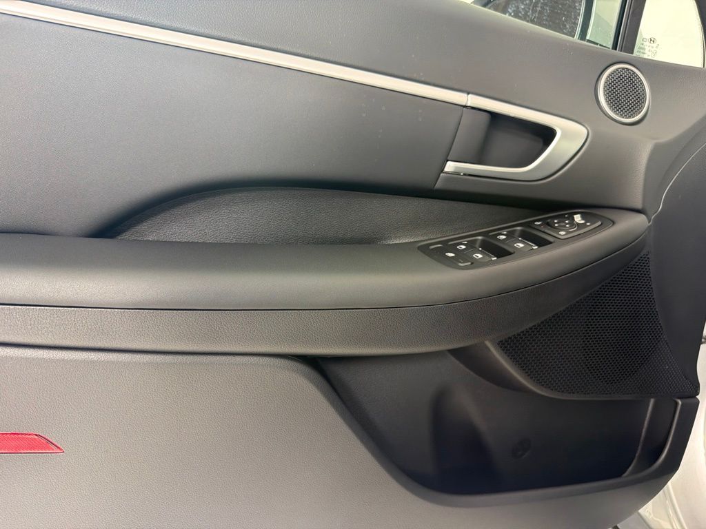 Thumbnail: 2026 Hyundai Sonata - 25