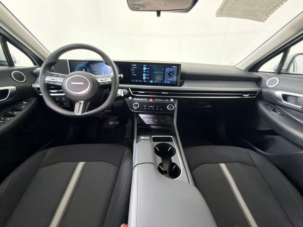 Thumbnail: 2026 Hyundai Sonata - 9