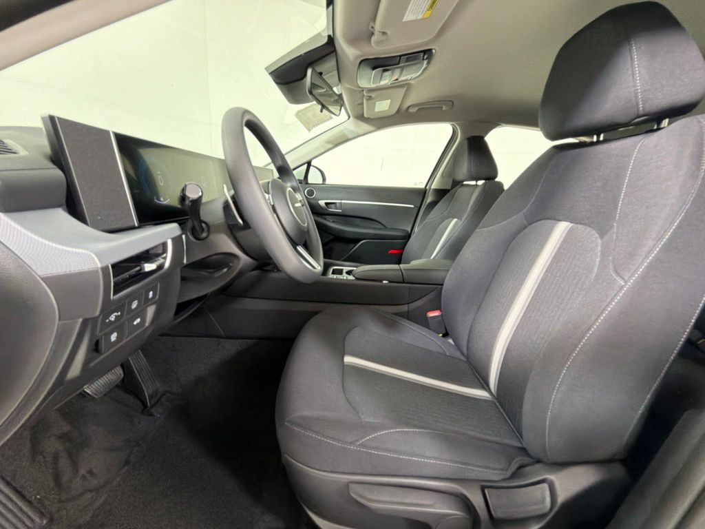 Thumbnail: 2026 Hyundai Sonata - 10