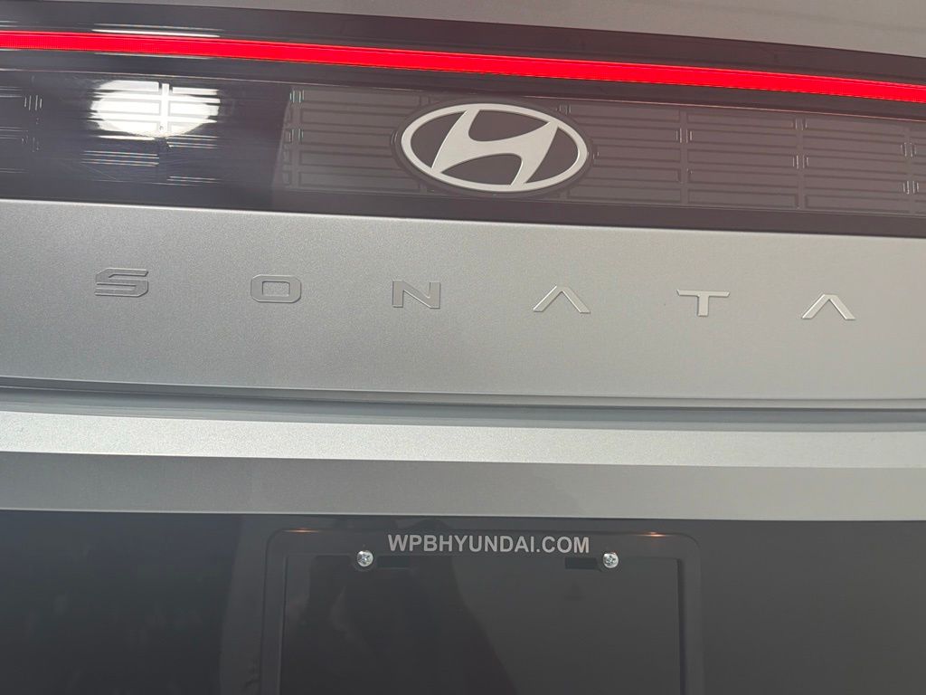 Thumbnail: 2025 Hyundai Sonata - 21