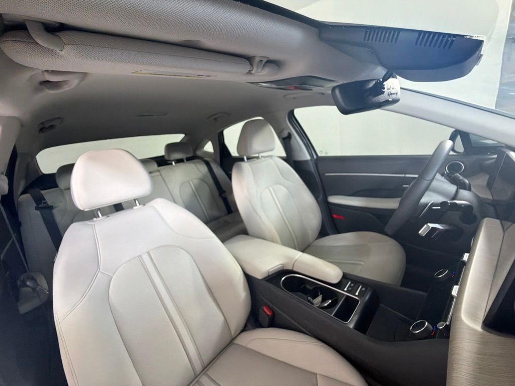Thumbnail: 2025 Hyundai Sonata - 29