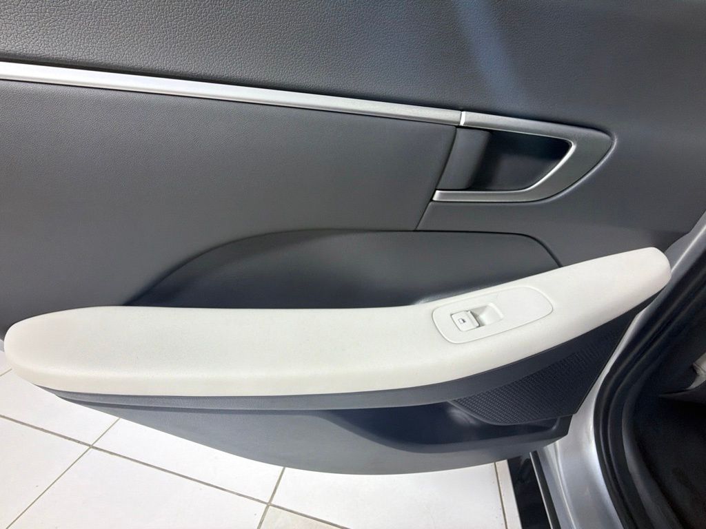 Thumbnail: 2025 Hyundai Sonata - 27