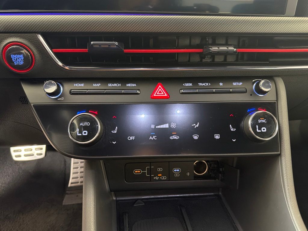 Thumbnail: 2024 Hyundai Sonata - 26