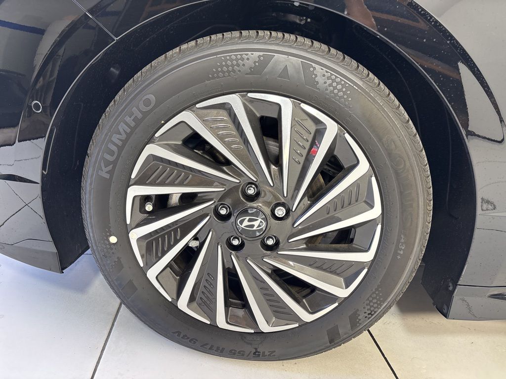 Thumbnail: 2025 Hyundai Sonata - 6