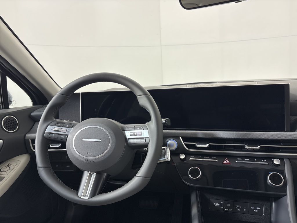 Thumbnail: 2026 Hyundai Sonata - 25