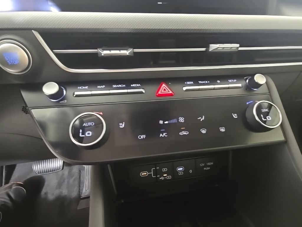 Thumbnail: 2026 Hyundai Sonata - 25