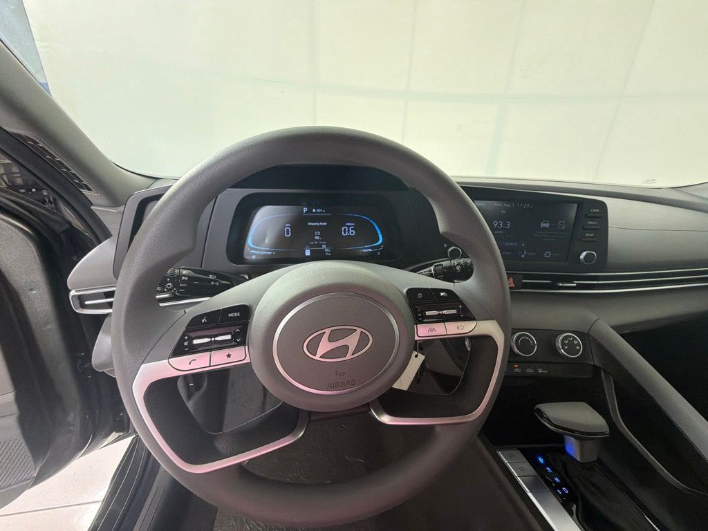 Thumbnail: 2026 Hyundai Elantra - 2