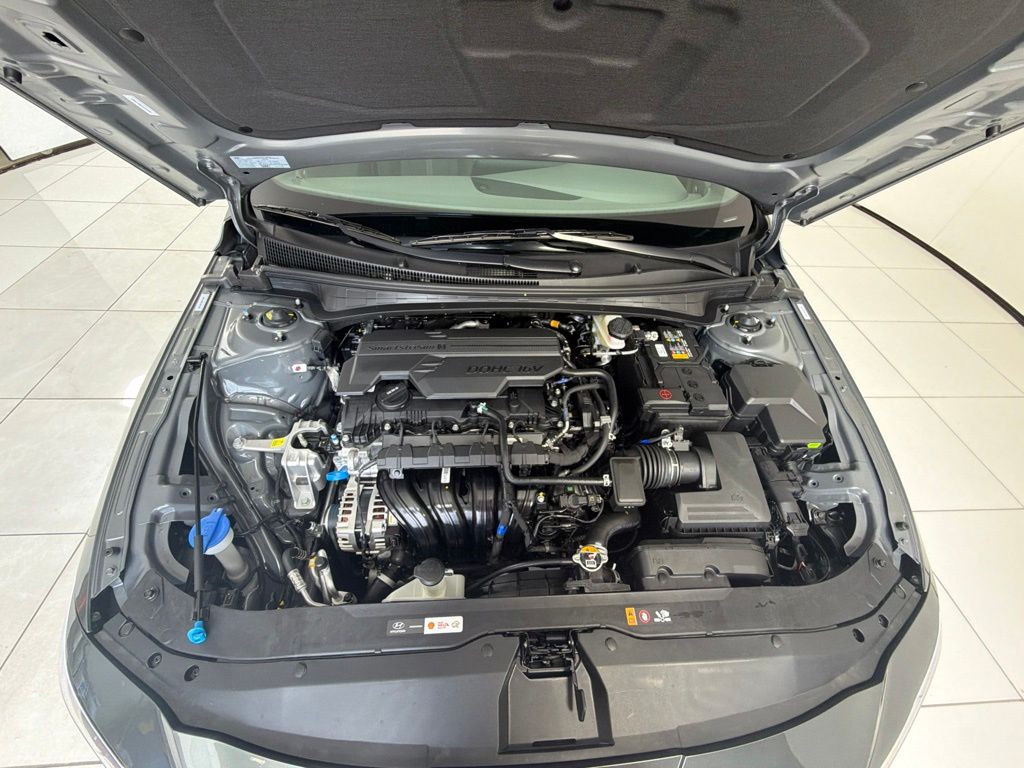 Thumbnail: 2026 Hyundai Elantra - 9