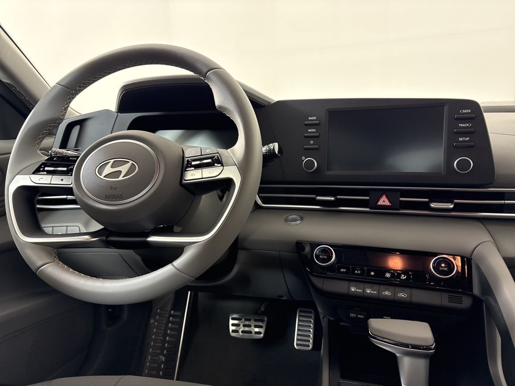Thumbnail: 2026 Hyundai Elantra - 26