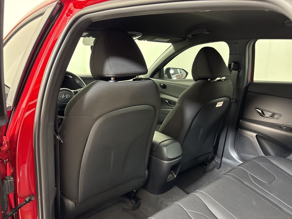 Thumbnail: 2025 Hyundai Elantra - 11