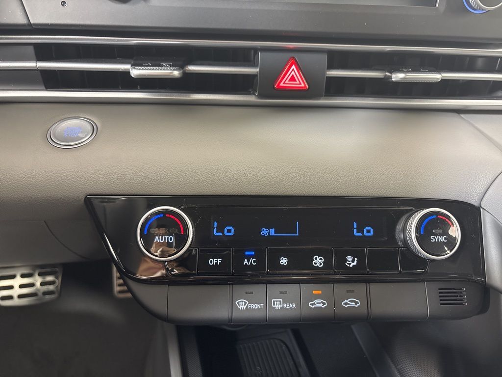 Thumbnail: 2026 Hyundai Elantra - 32