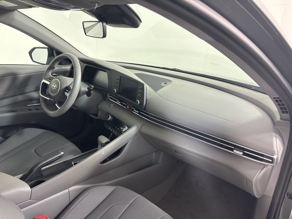 Thumbnail: 2026 Hyundai Elantra - 2