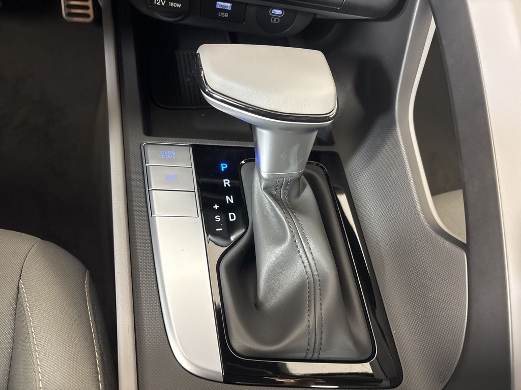 Thumbnail: 2026 Hyundai Elantra - 33