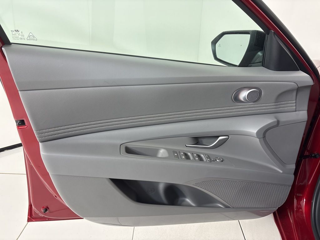 Thumbnail: 2026 Hyundai Elantra - 24