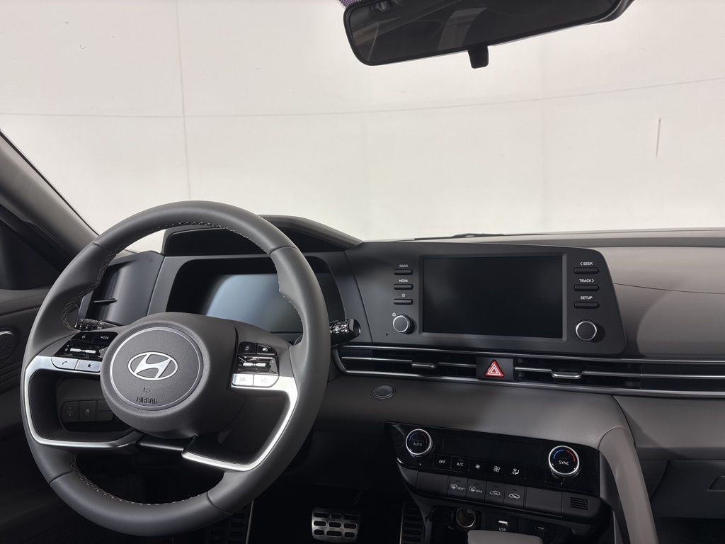 Thumbnail: 2026 Hyundai Elantra - 26