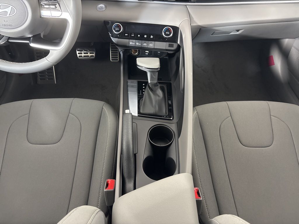 Thumbnail: 2026 Hyundai Elantra - 16