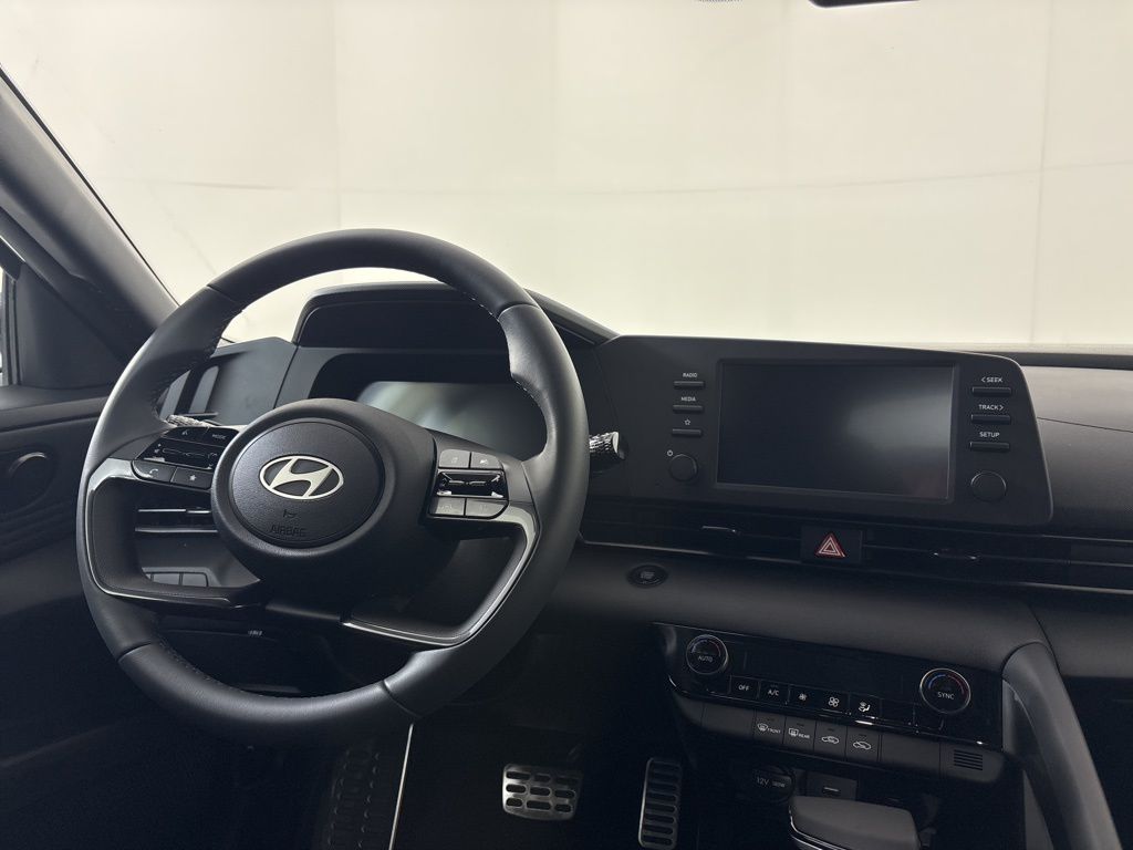 Thumbnail: 2026 Hyundai Elantra - 26