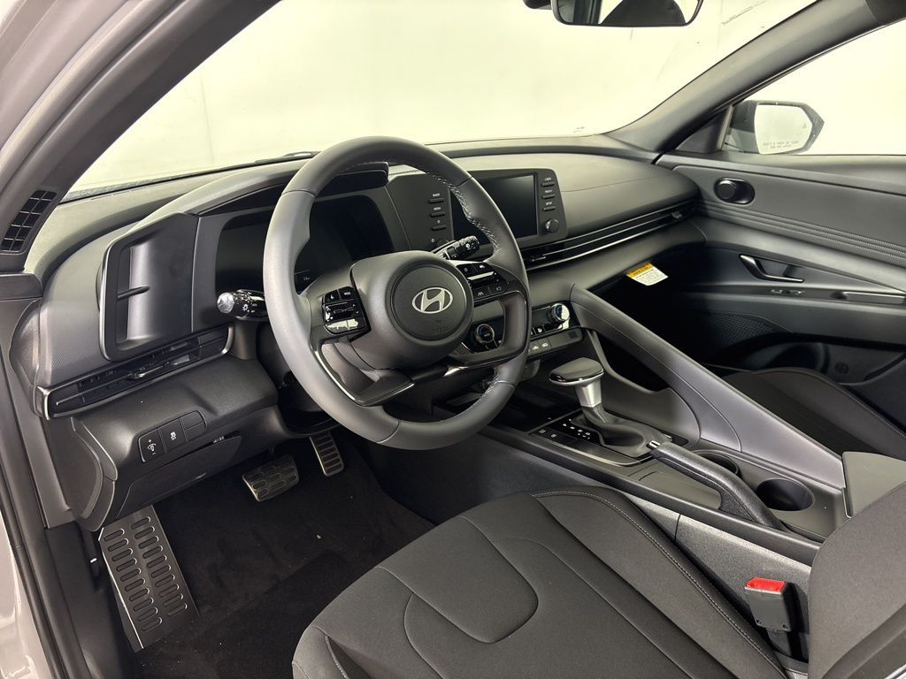 Thumbnail: 2026 Hyundai Elantra - 9