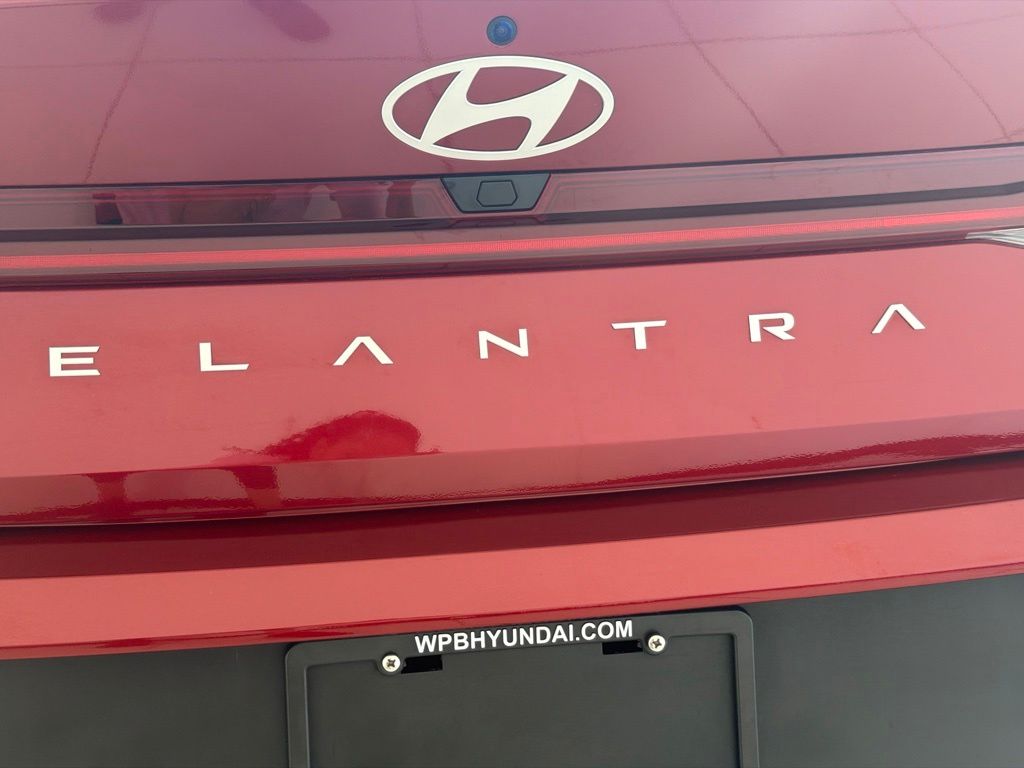 Thumbnail: 2025 Hyundai Elantra - 6