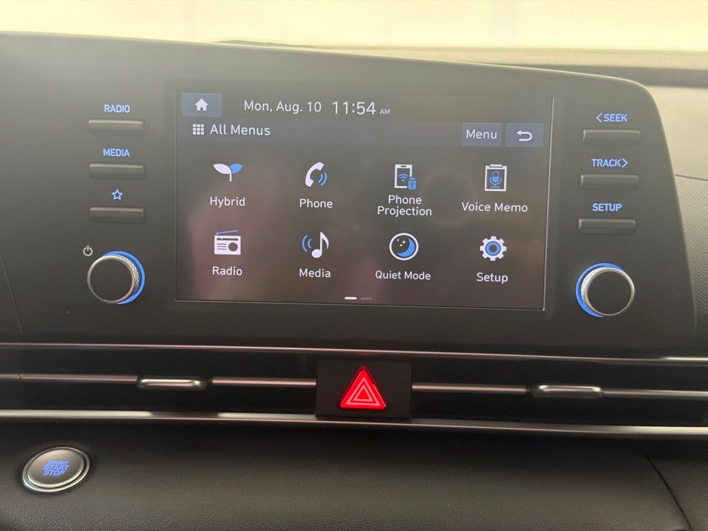 Thumbnail: 2025 Hyundai Elantra - 26