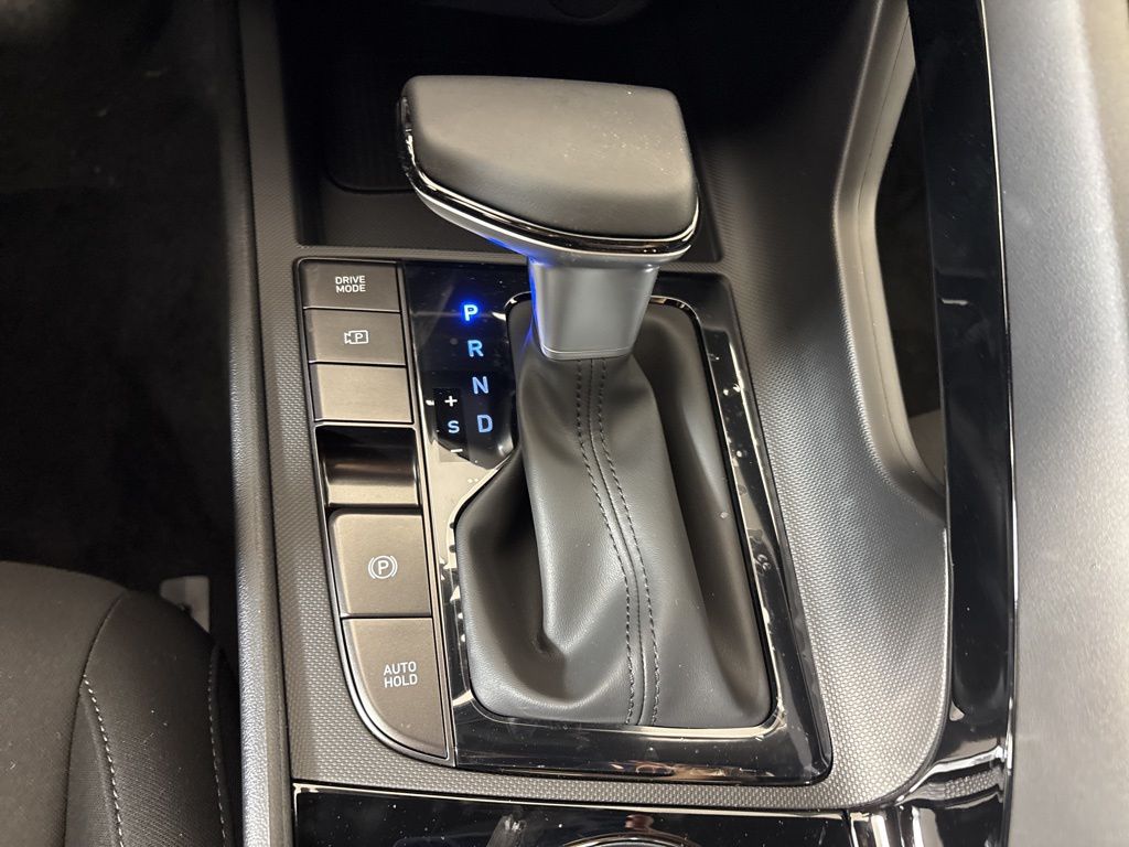 2025 Hyundai Elantra Blue - Photo 27