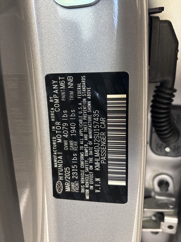 2025 Hyundai Elantra Blue - Photo 18