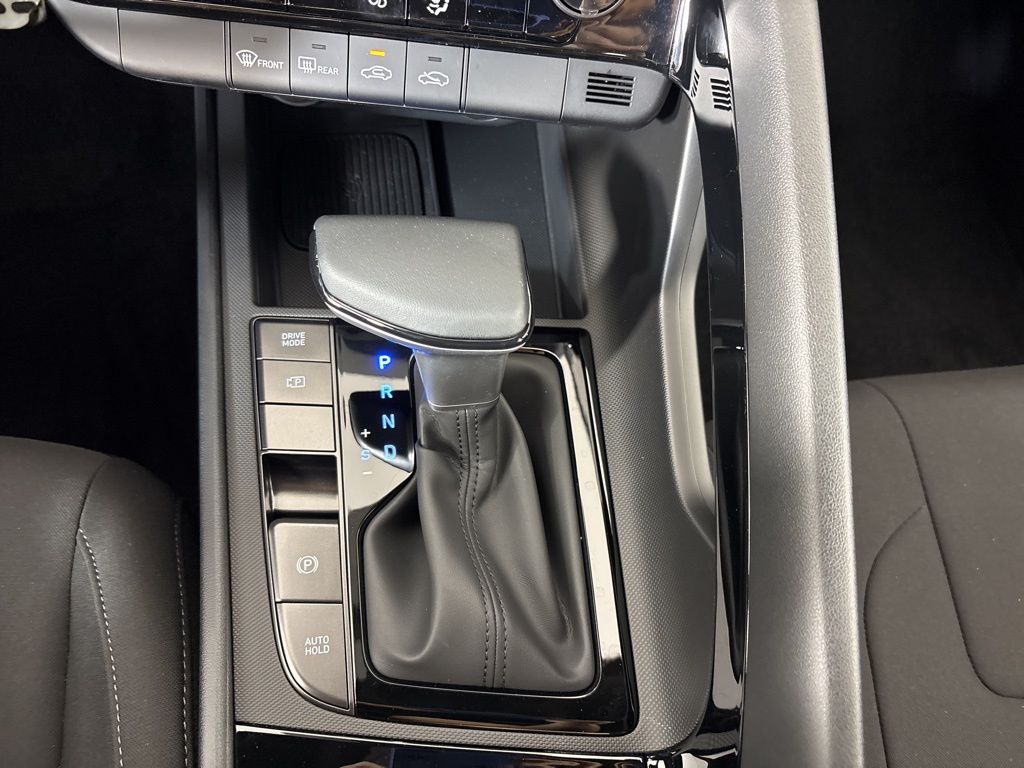 Thumbnail: 2025 Hyundai Elantra - 29