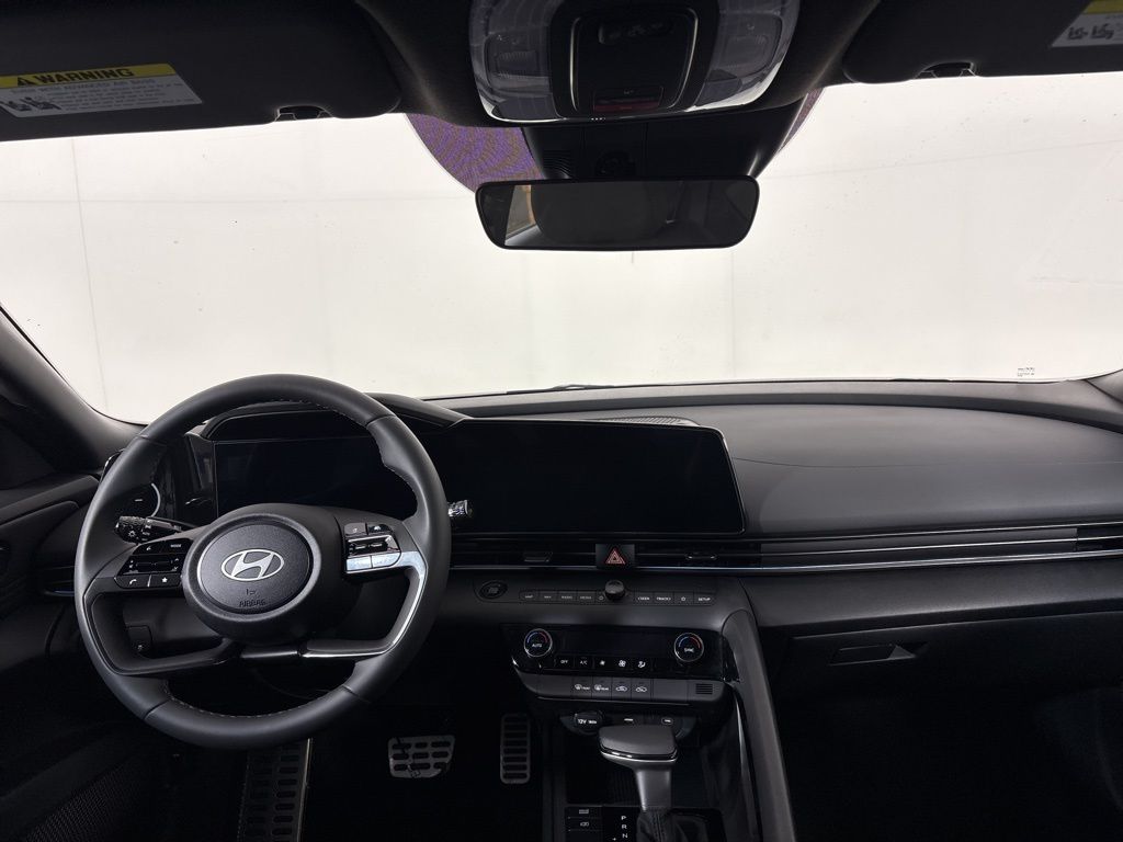 Thumbnail: 2025 Hyundai Elantra - 12