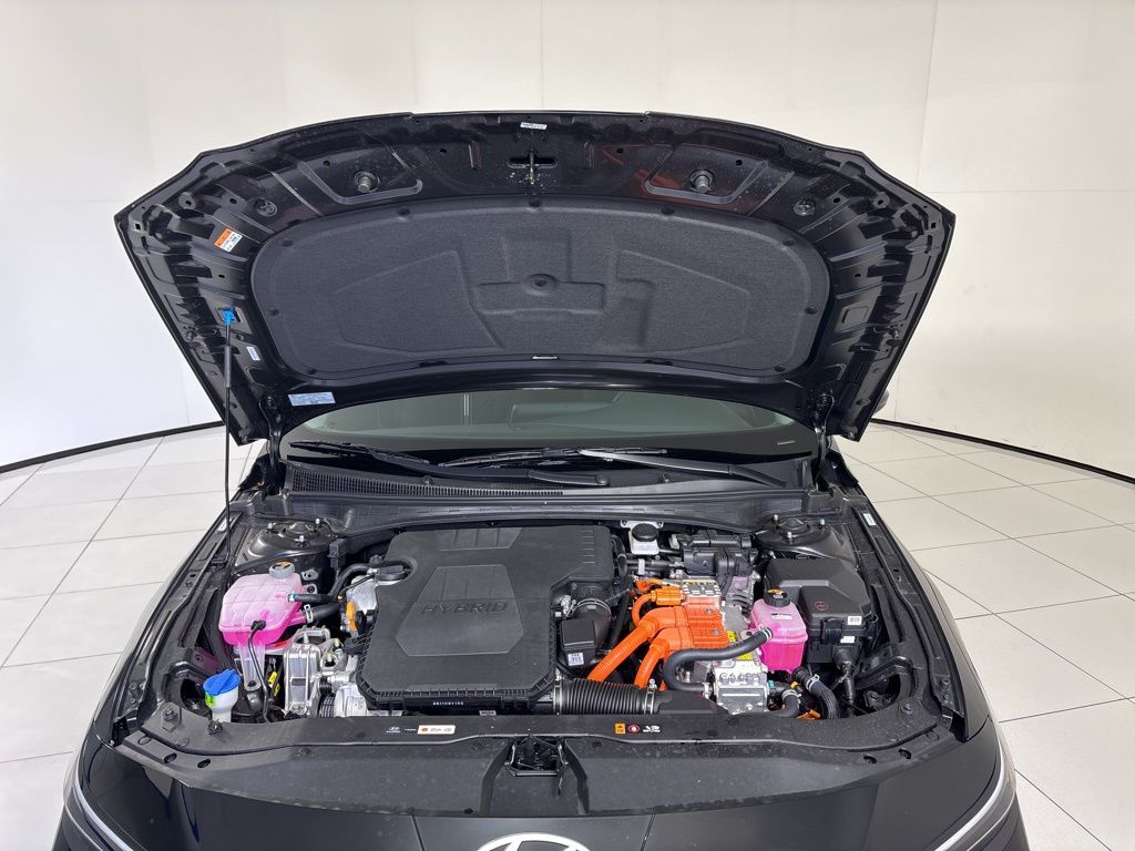 Thumbnail: 2025 Hyundai Elantra - 7