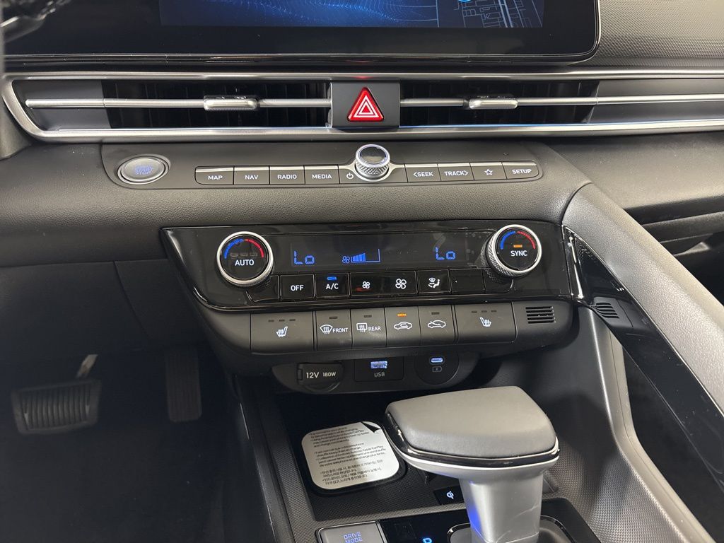 Thumbnail: 2026 Hyundai Elantra - 28