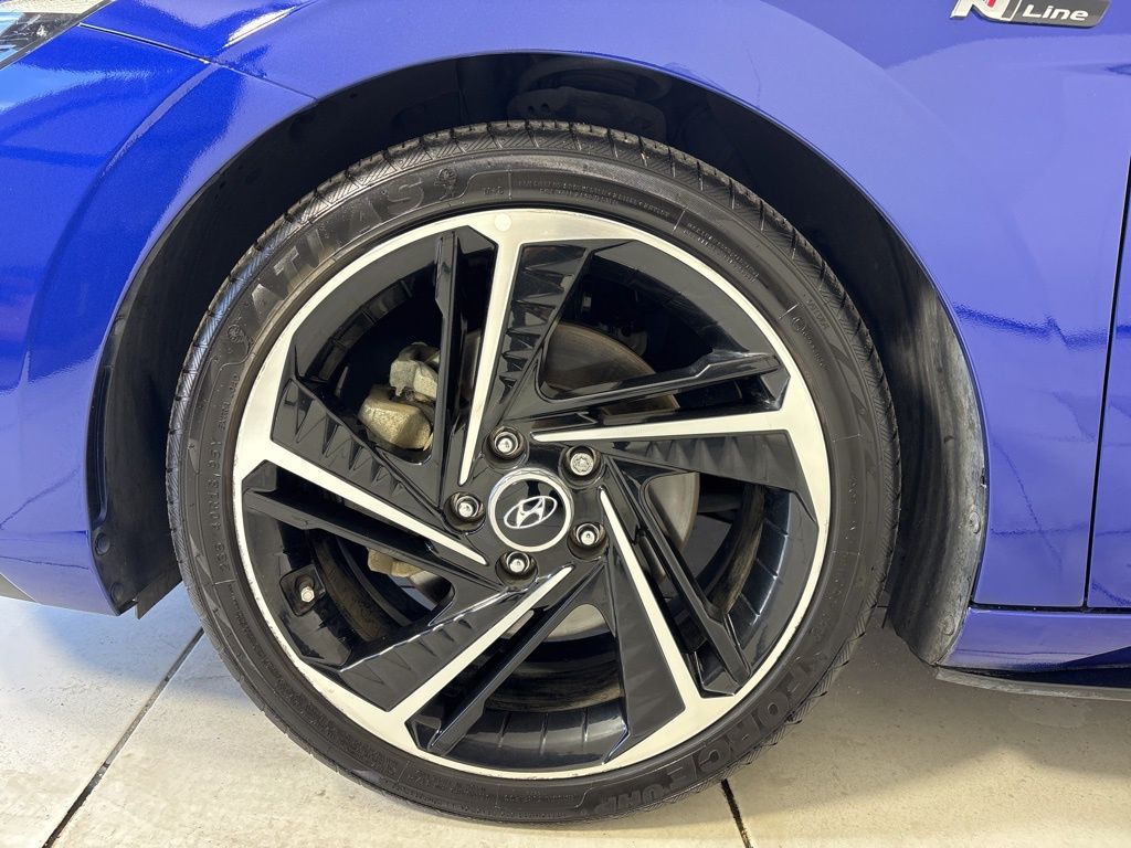 Thumbnail: 2023 Hyundai Elantra - 7
