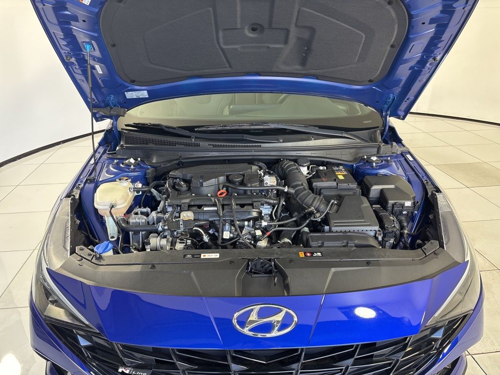 Thumbnail: 2023 Hyundai Elantra - 8