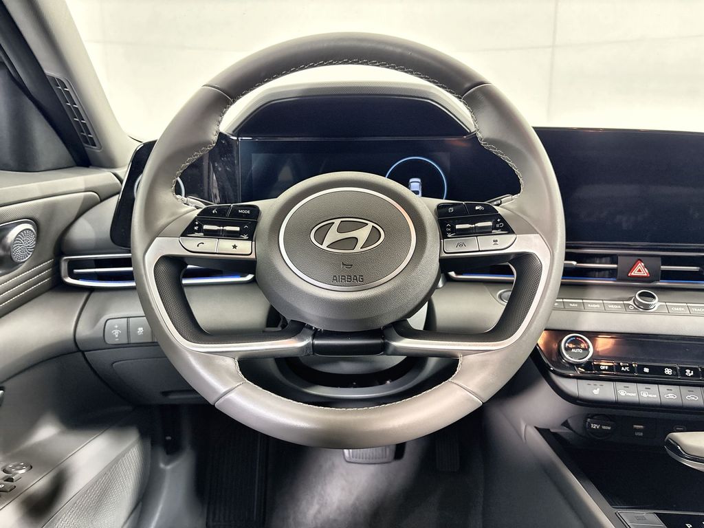 Thumbnail: 2025 Hyundai Elantra - 2