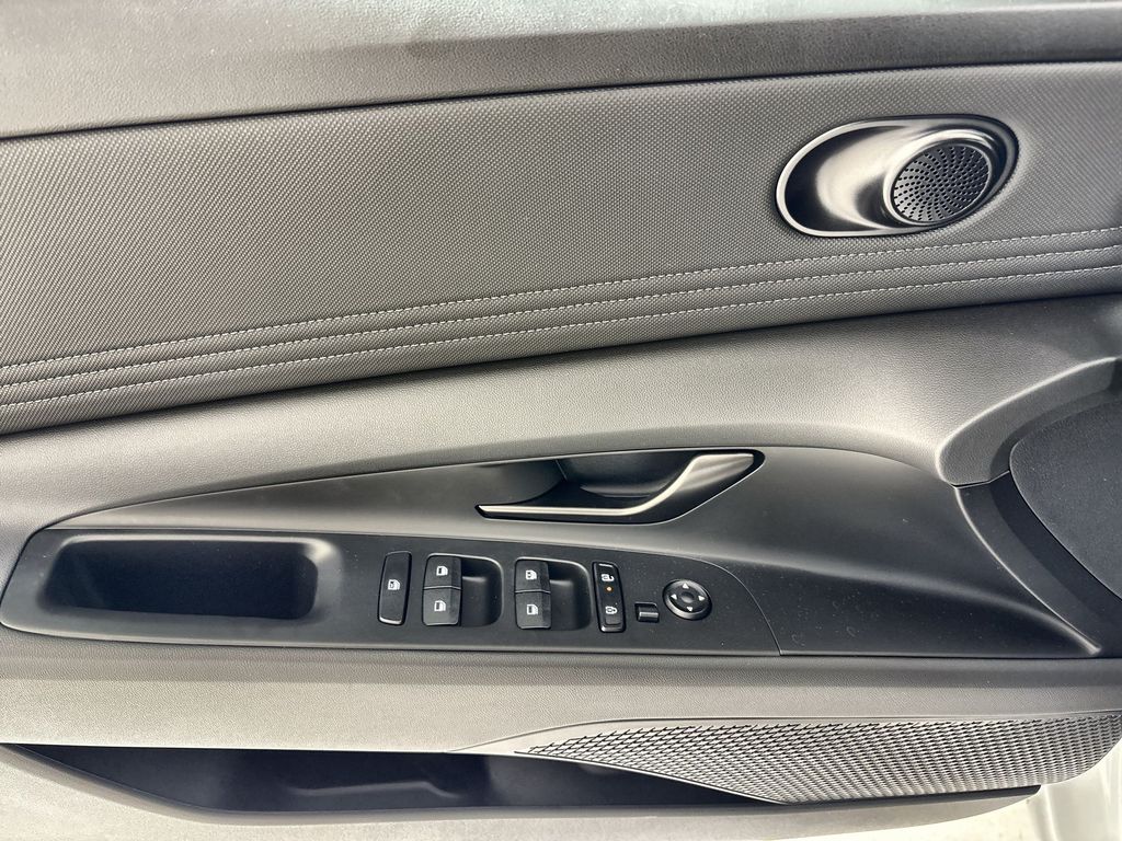Thumbnail: 2026 Hyundai Elantra - 23