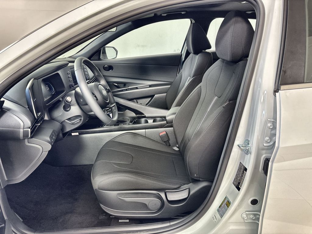 Thumbnail: 2026 Hyundai Elantra - 8